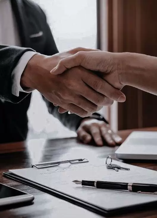 Promoteur Immobilier : Serrage de mains